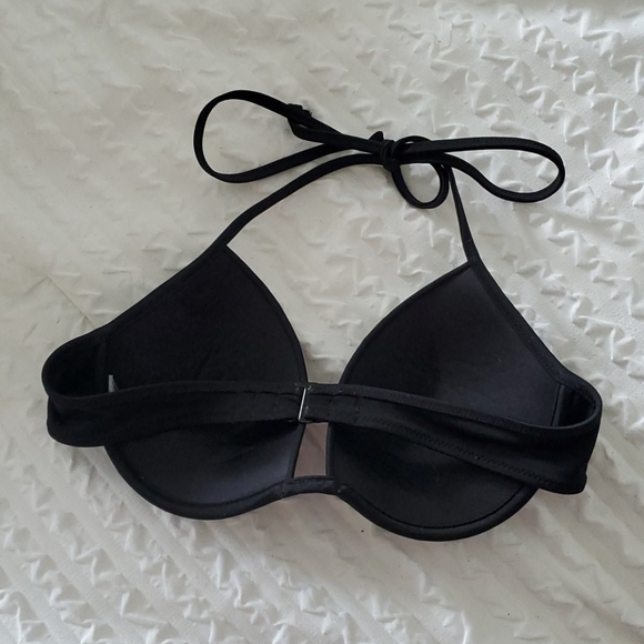 Swim Top with Underwire and Padding - Picture 2 of 2